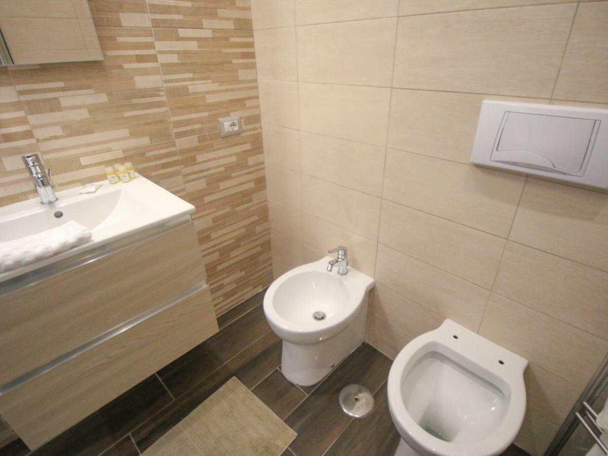 B&B Pisadog Νάπολη Εξωτερικό φωτογραφία